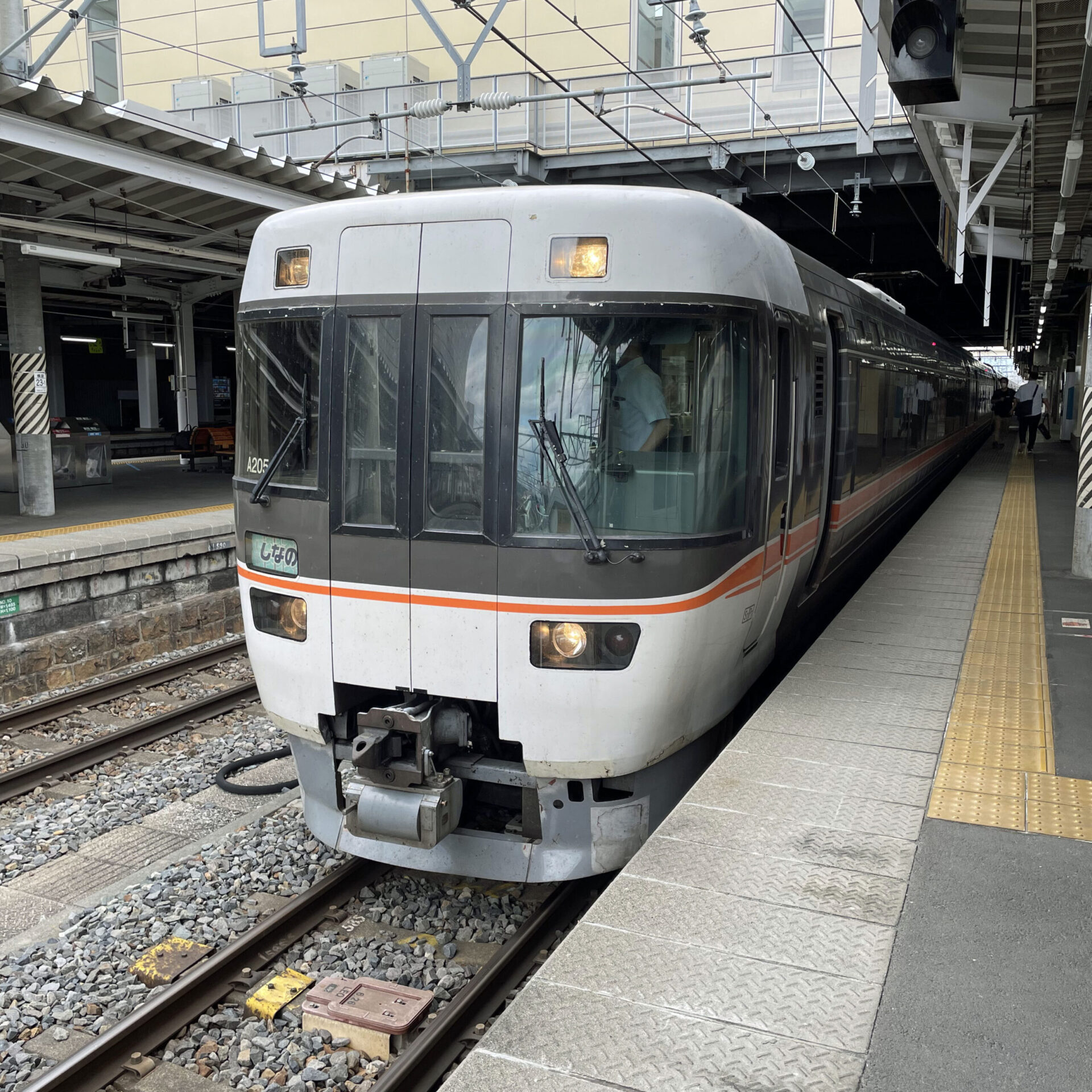 特急しなの号
