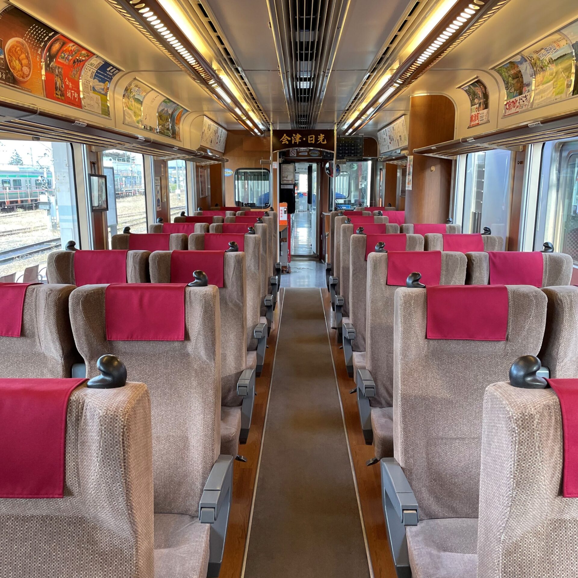 AIZUマウントエクスプレス号車内