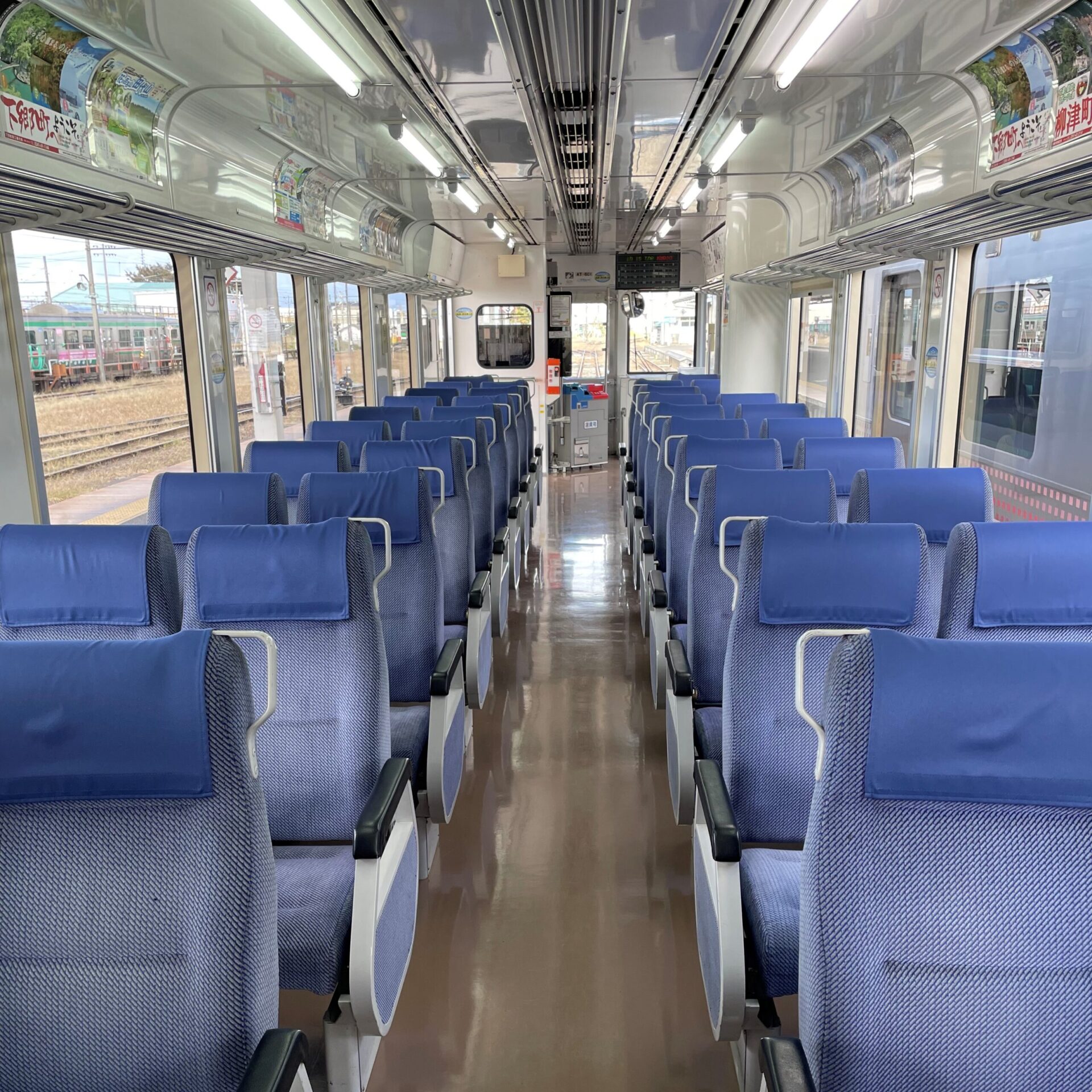 AIZUマウントエクスプレス号車内