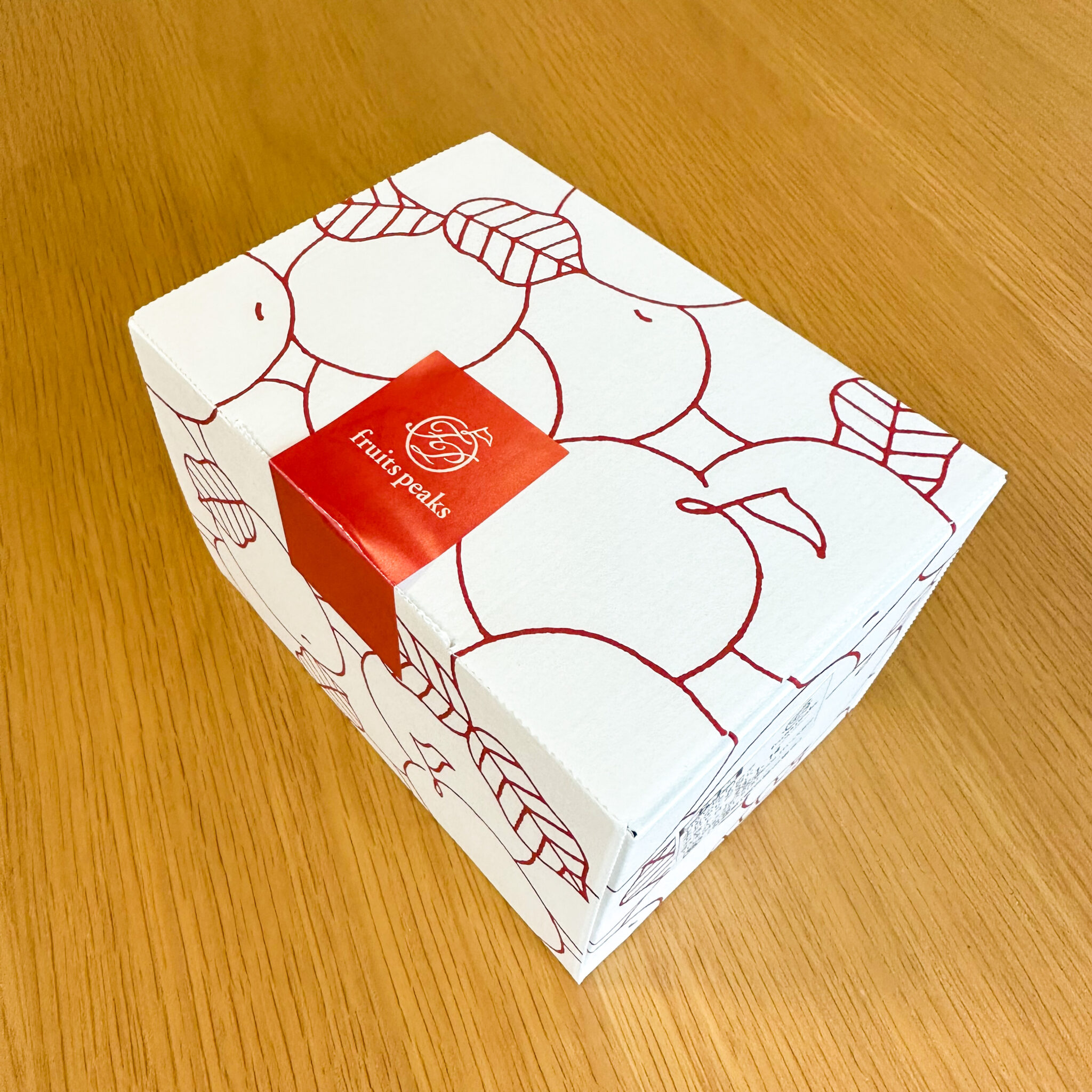 フルーツピークス外箱