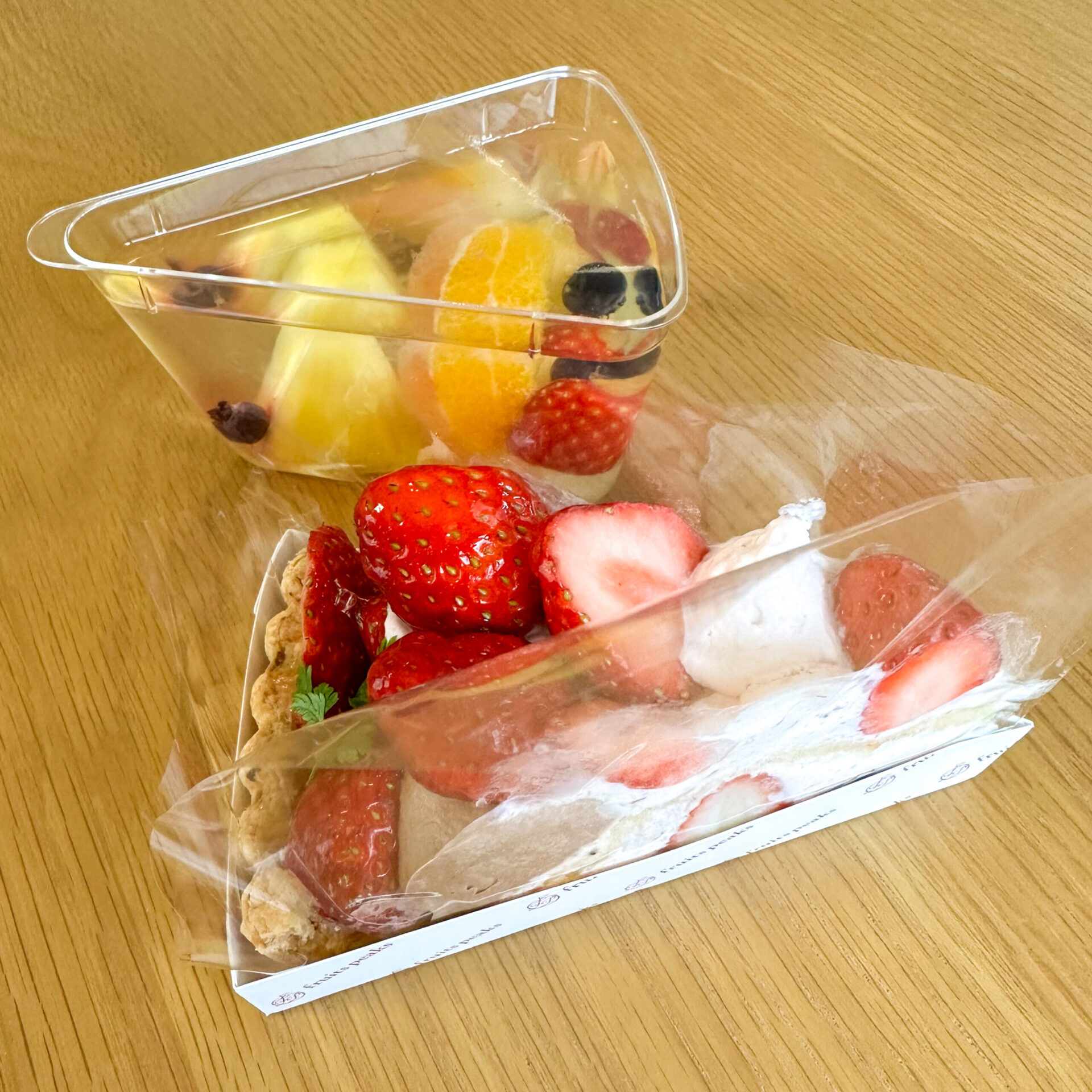 フルーツピークスパニエとタルト