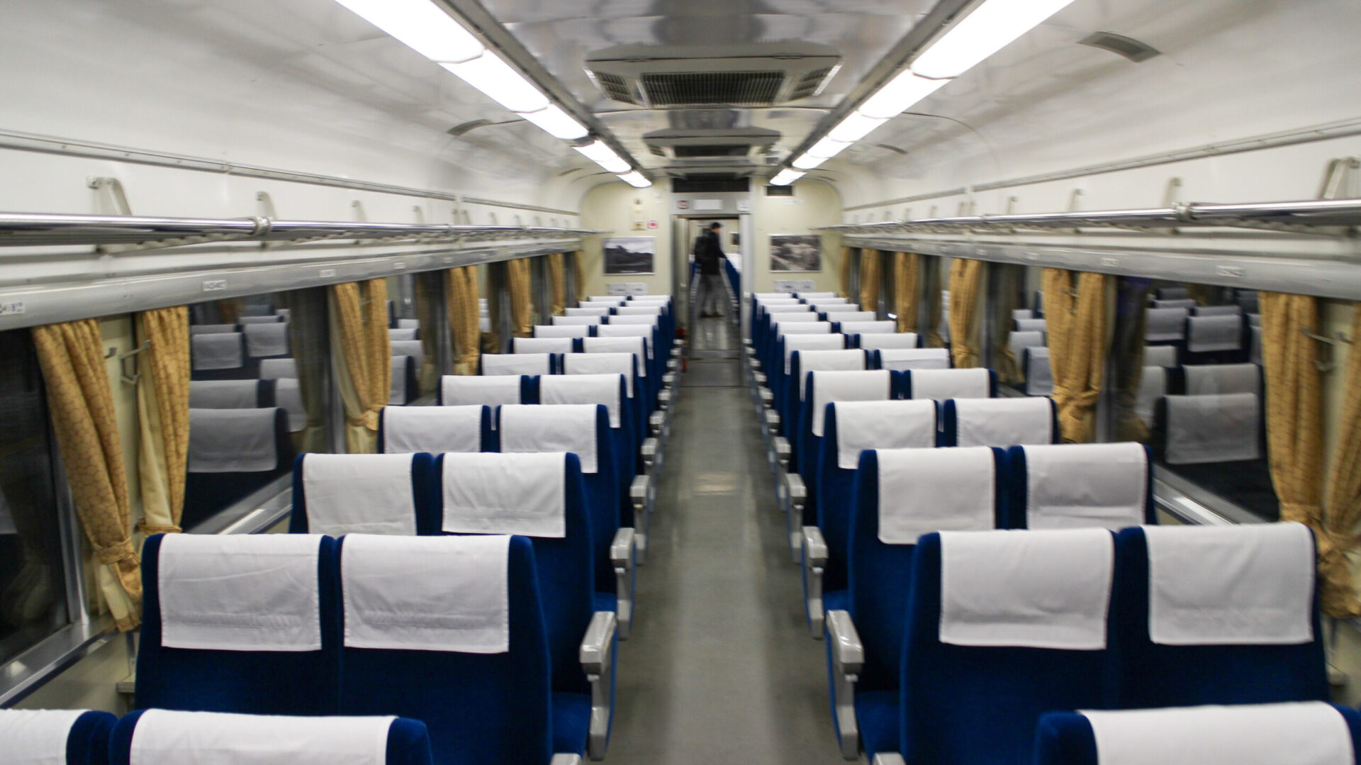 SL大樹車内
