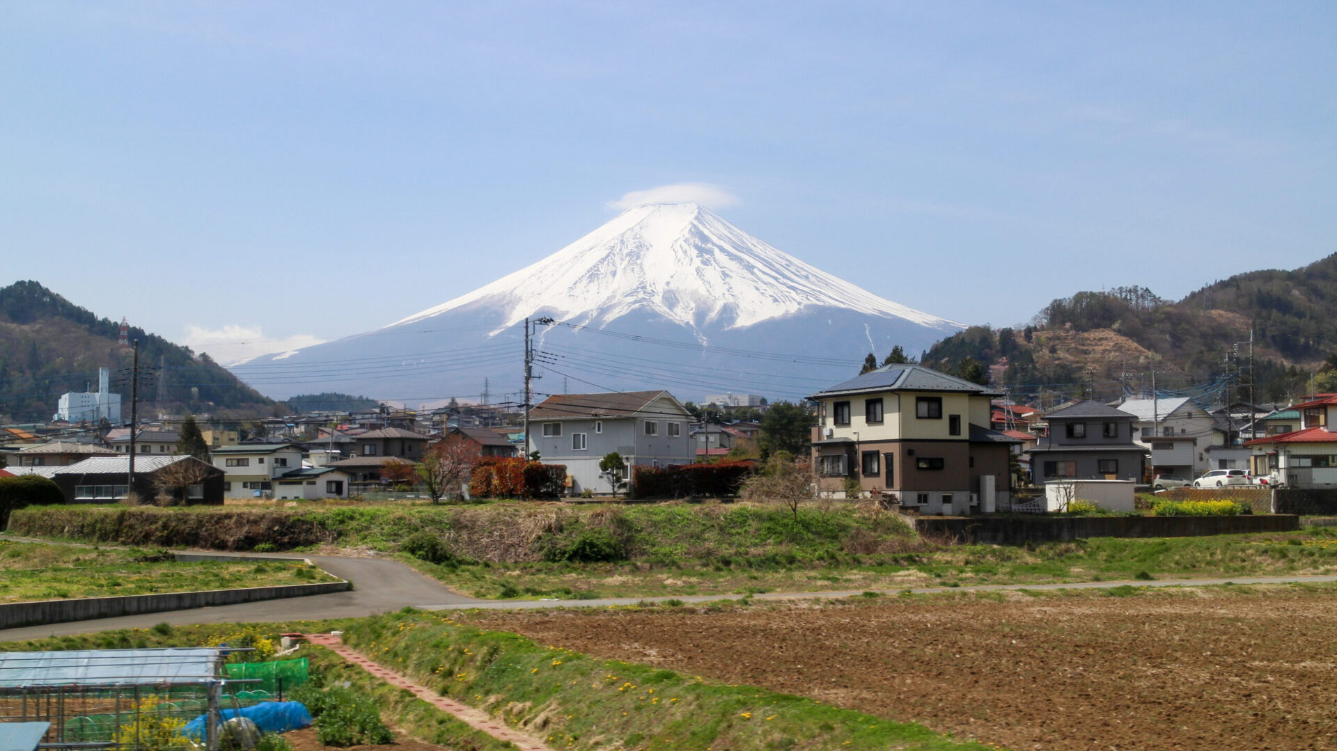 富士山ビュー特急から望む富士山