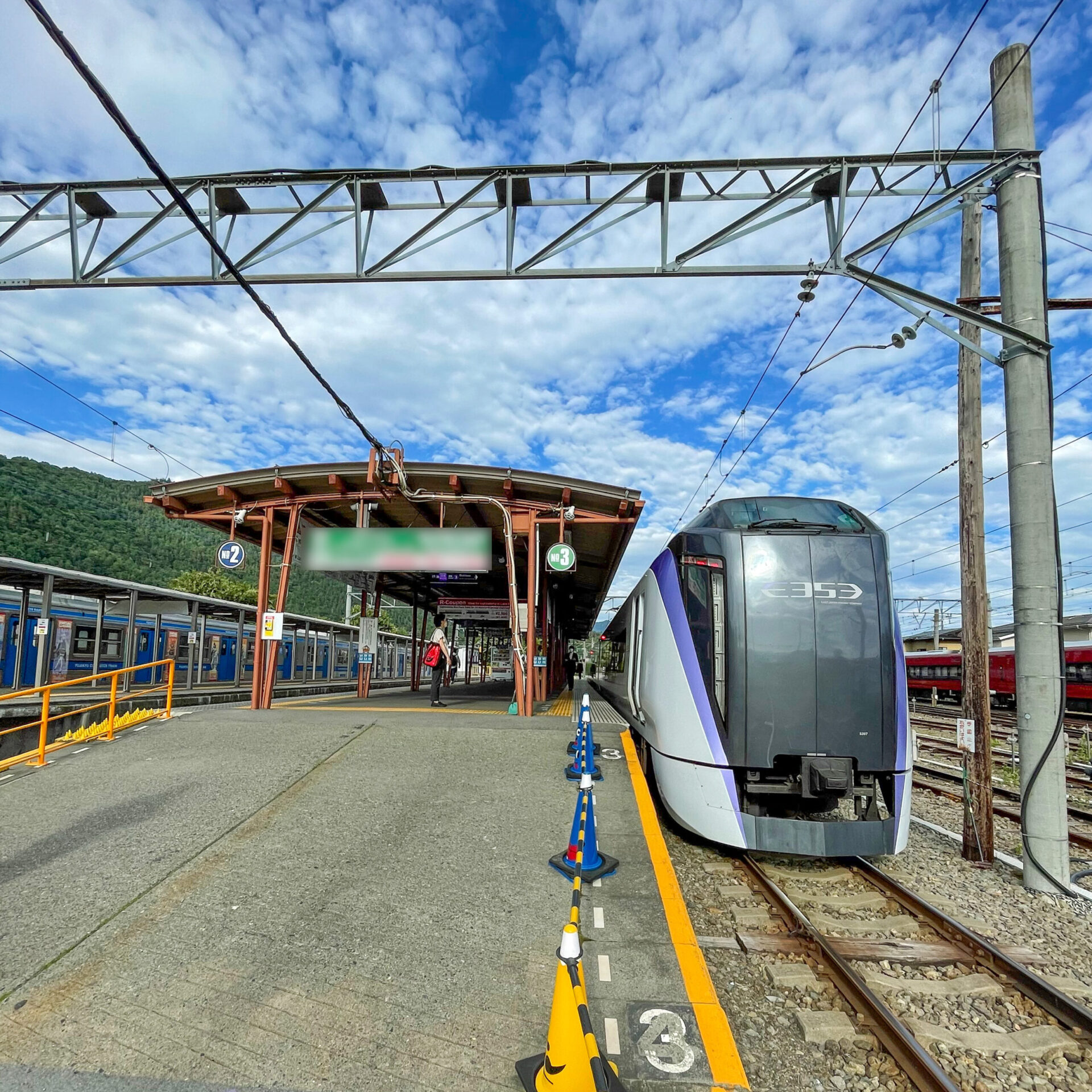 河口湖駅3番線ホーム