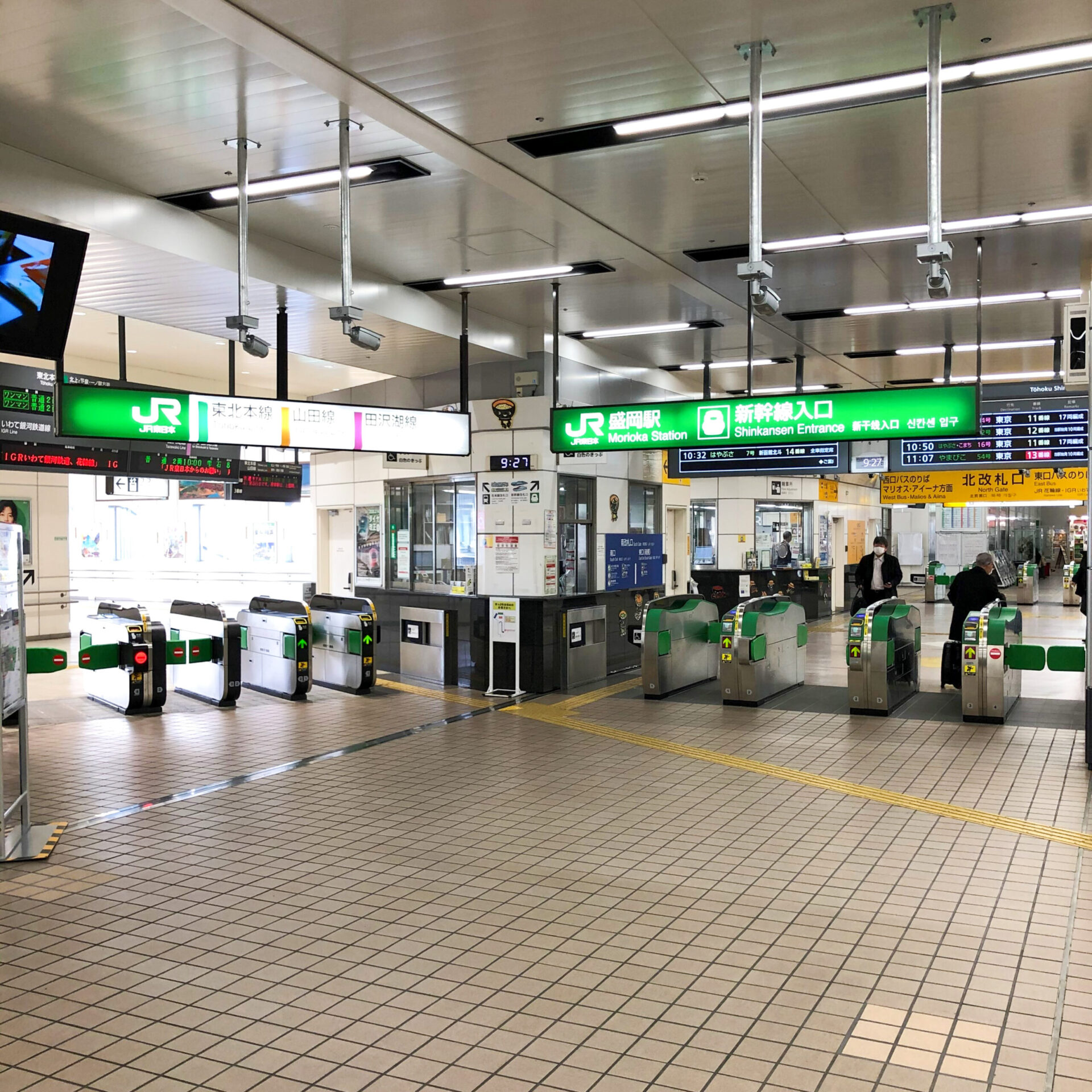 盛岡駅改札口