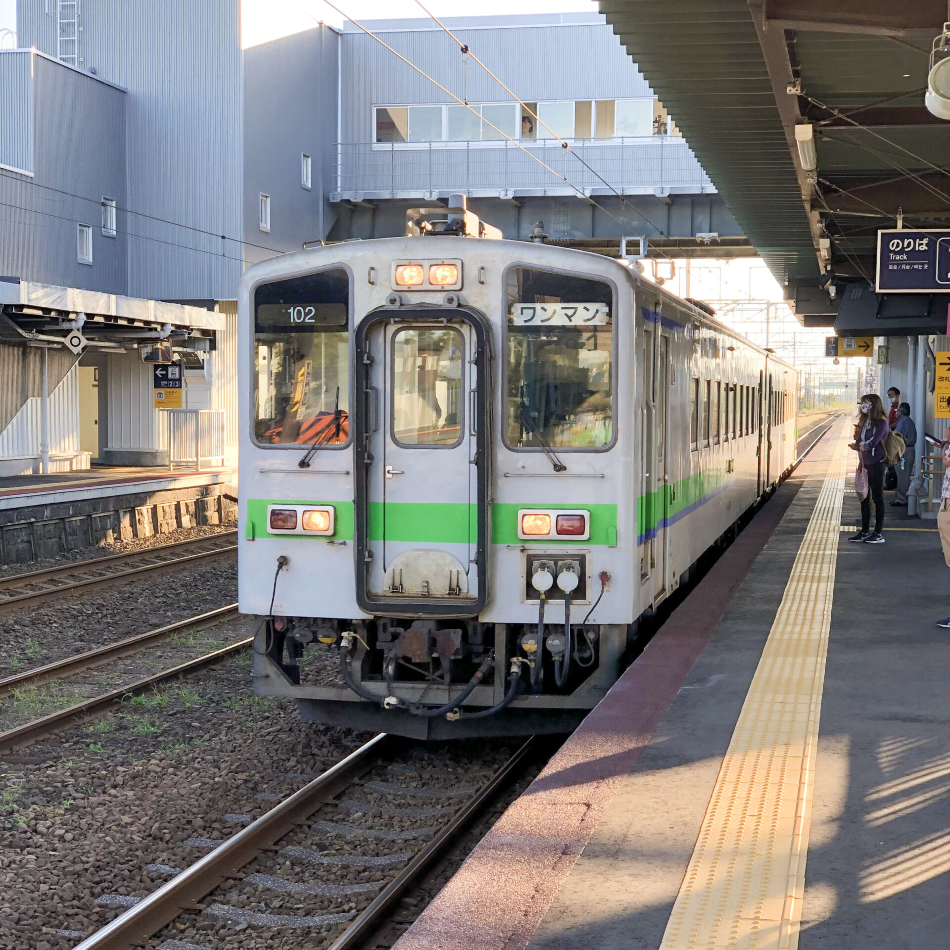 室蘭本線普通列車