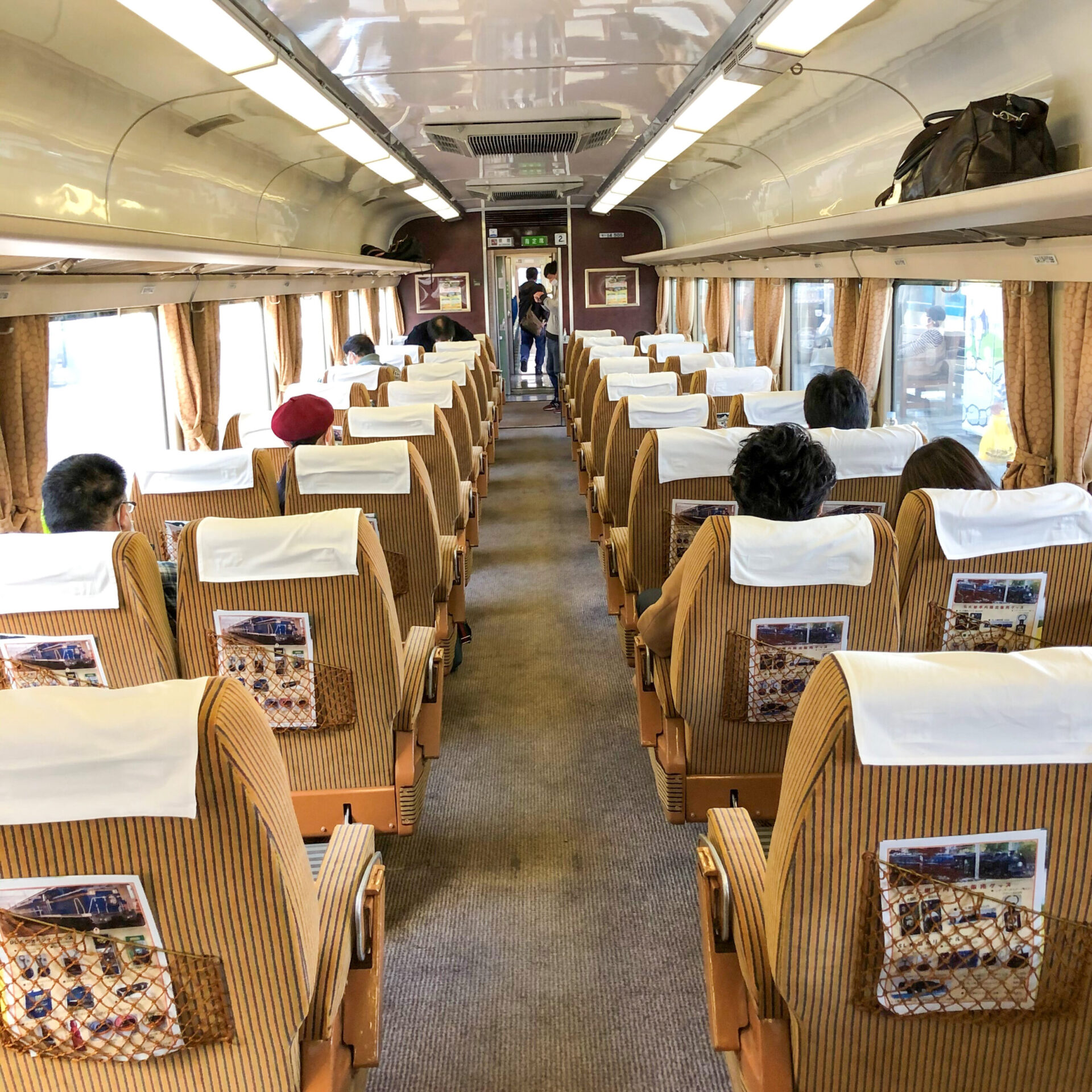 SLDL大樹号ドリームカー車内
