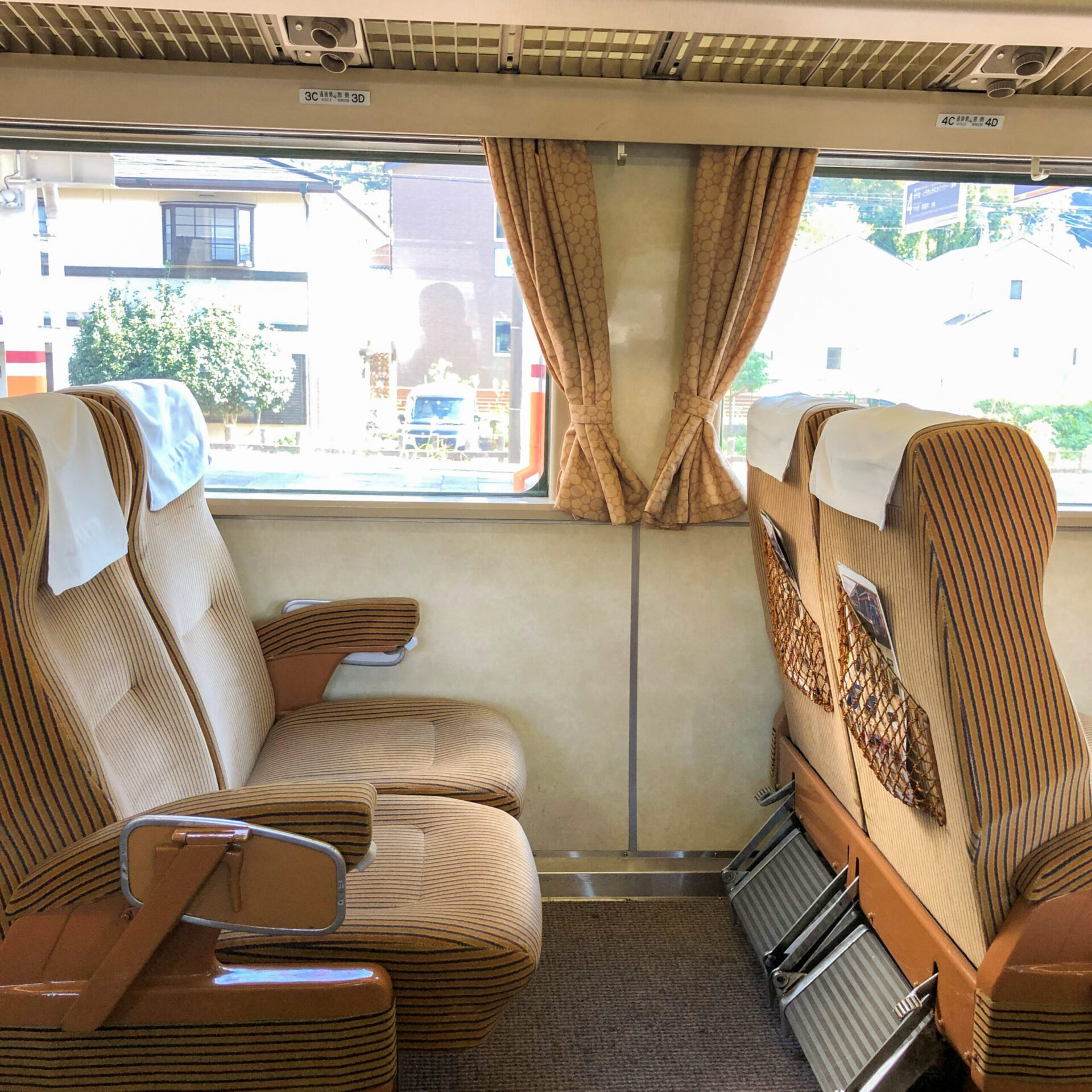 SLDL大樹号ドリームカー車内