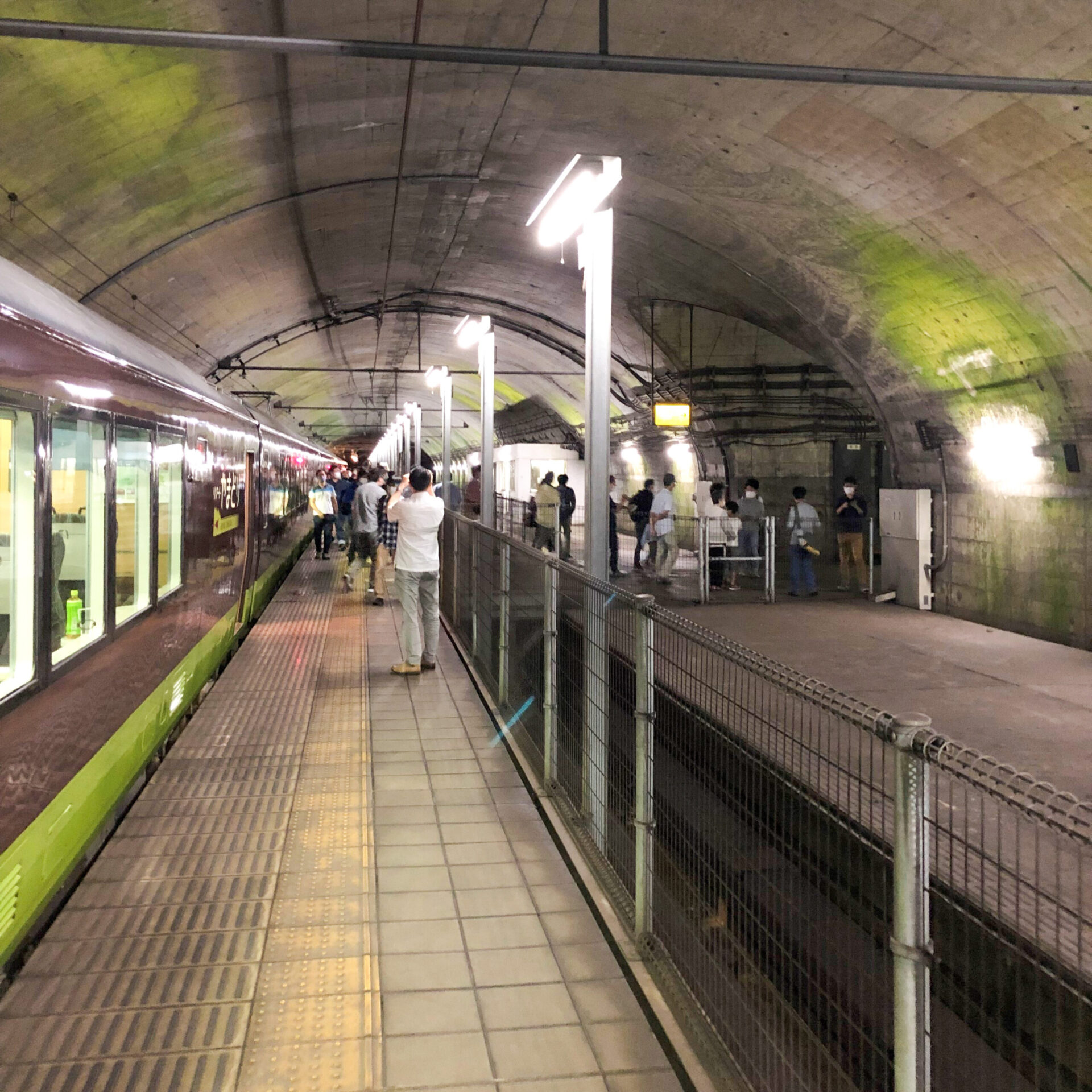 土合駅下り線ホーム
