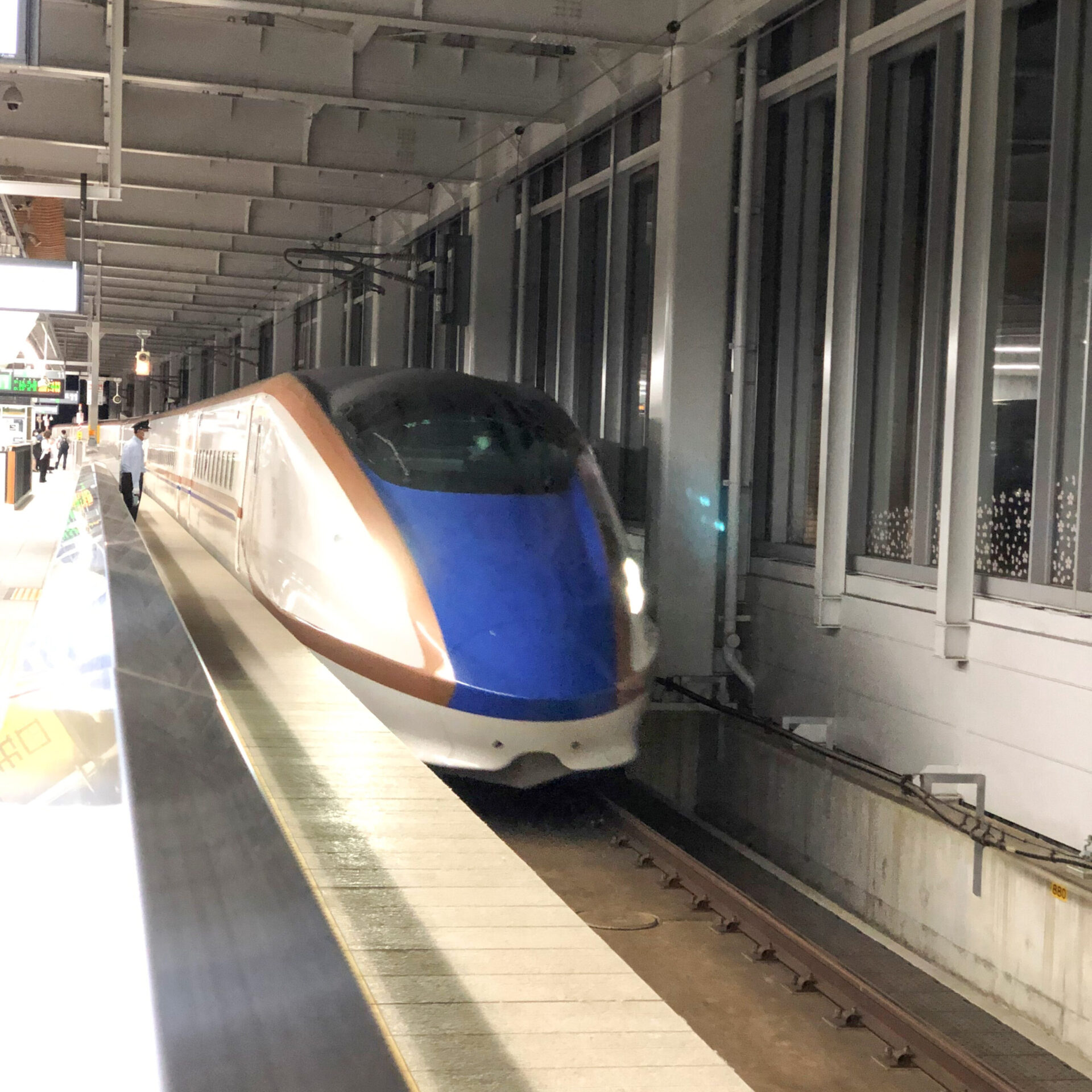 北陸新幹線はくたか号