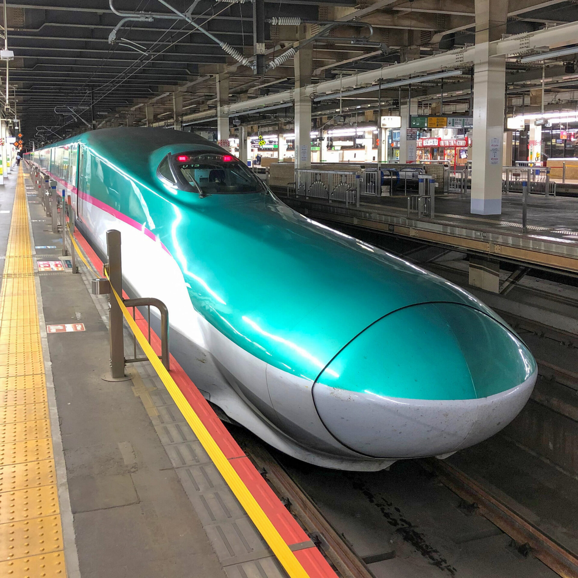 新幹線E5系