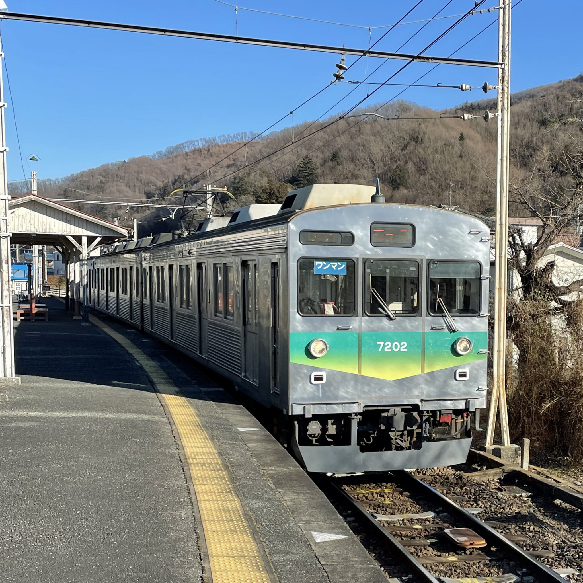 秩父鉄道普通列車和銅黒谷駅にて