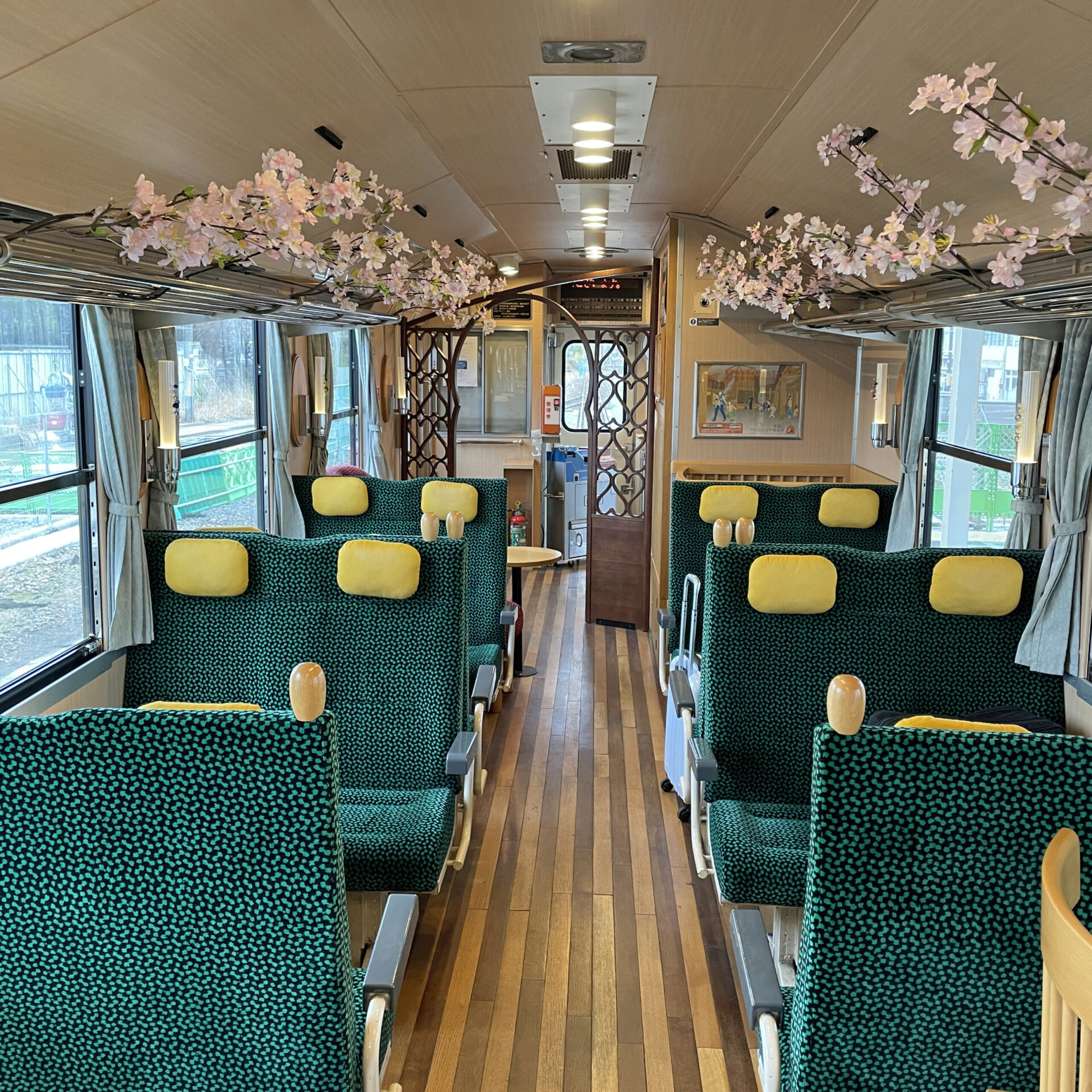 おもちゃ列車ボックスシート