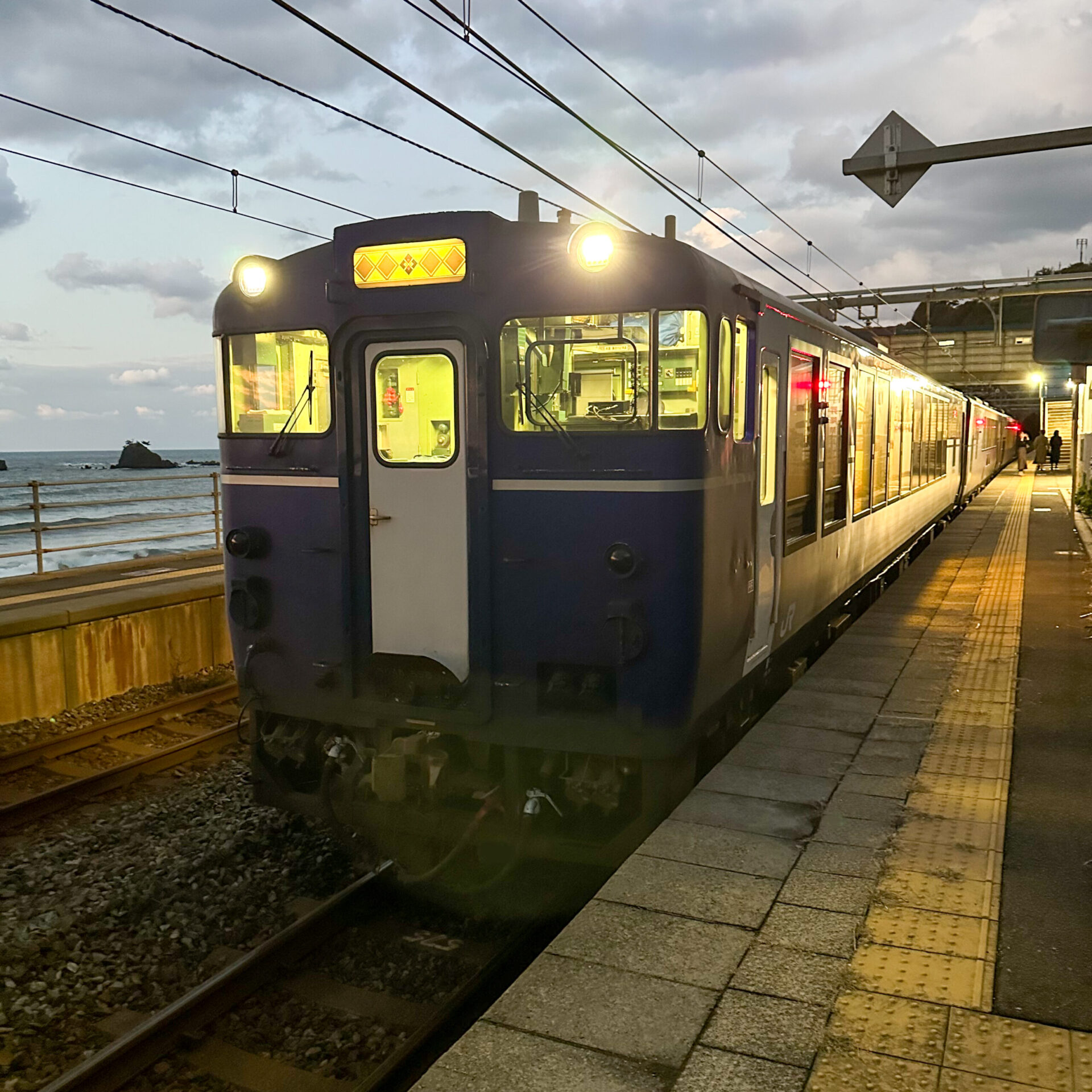 越乃しゅくら号青海川駅にて