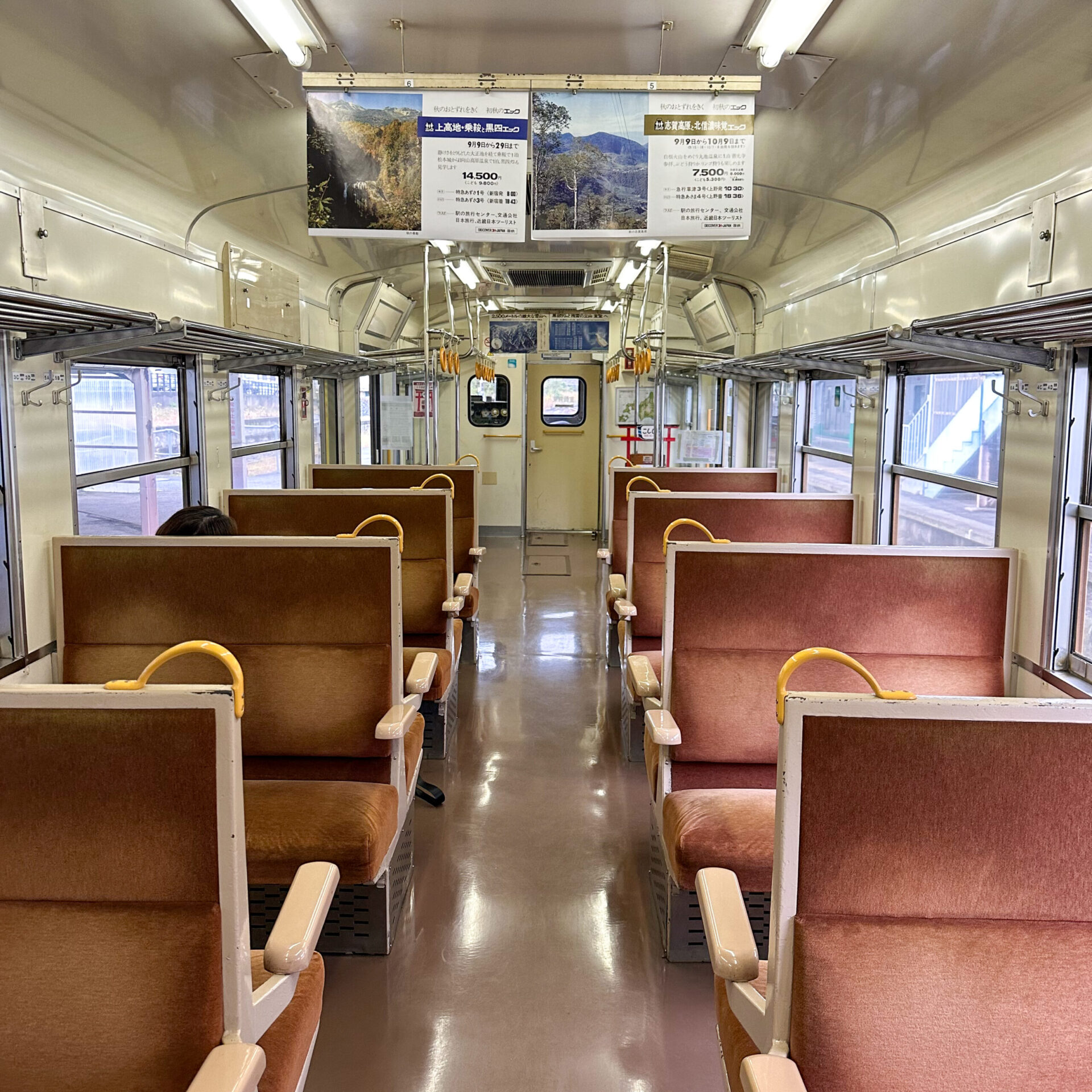 えちごトキめき鉄道観光急行413系車内