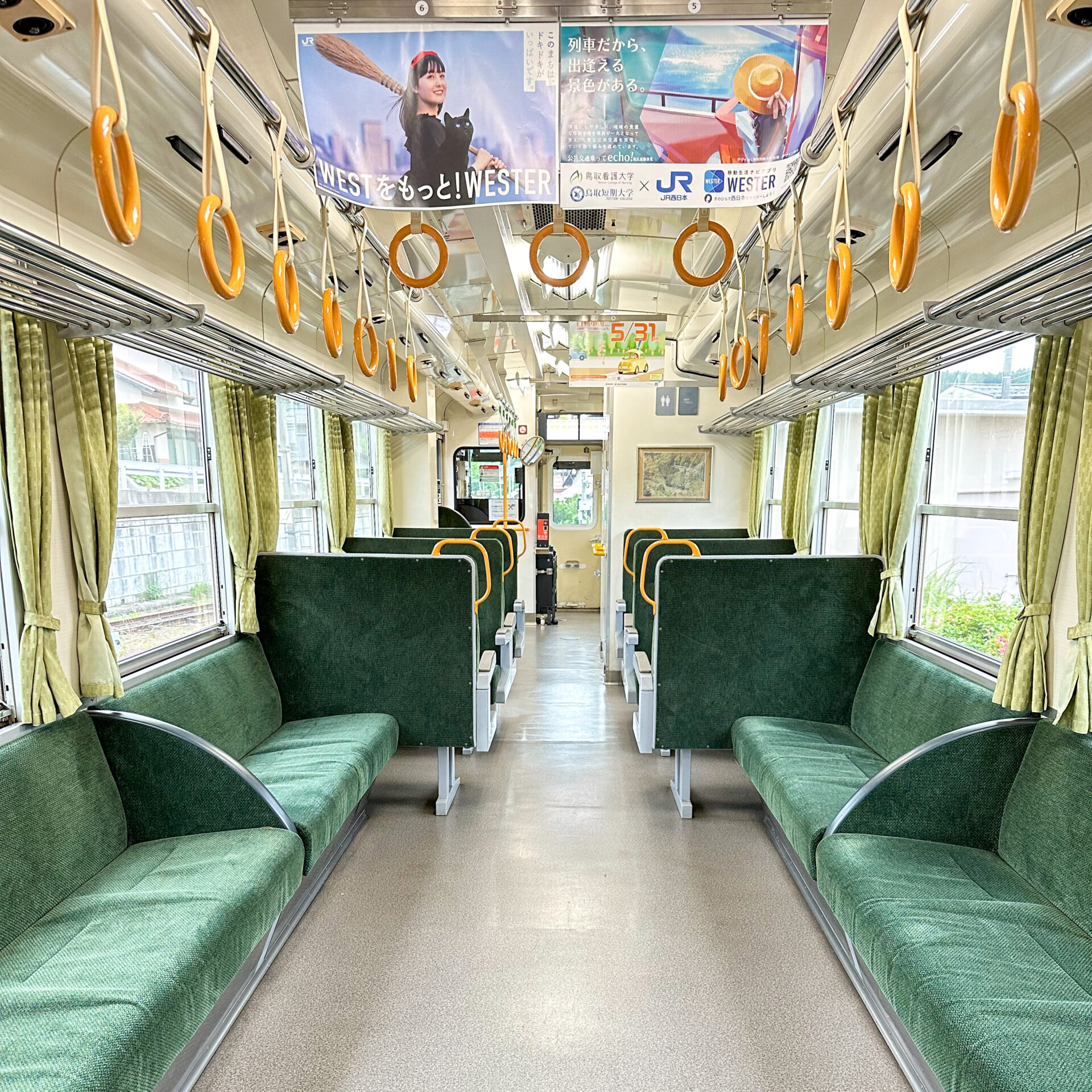 木次線普通列車車内