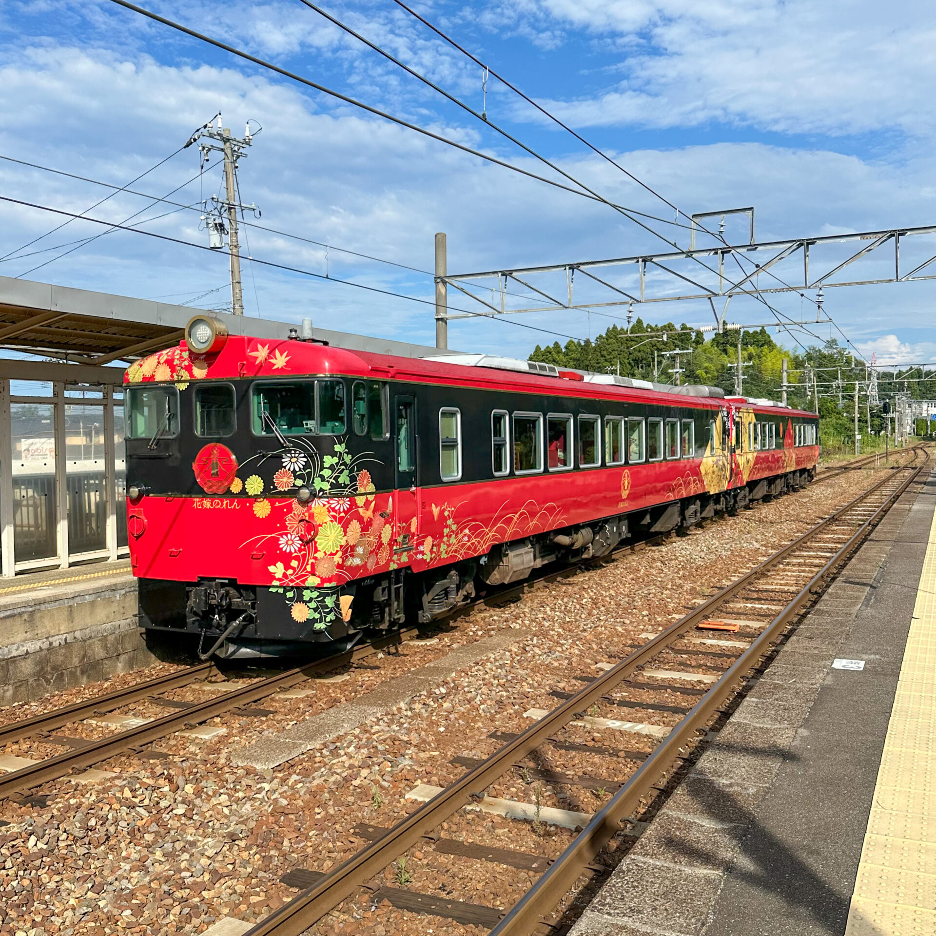 特急花嫁のれん号和倉温泉駅にて