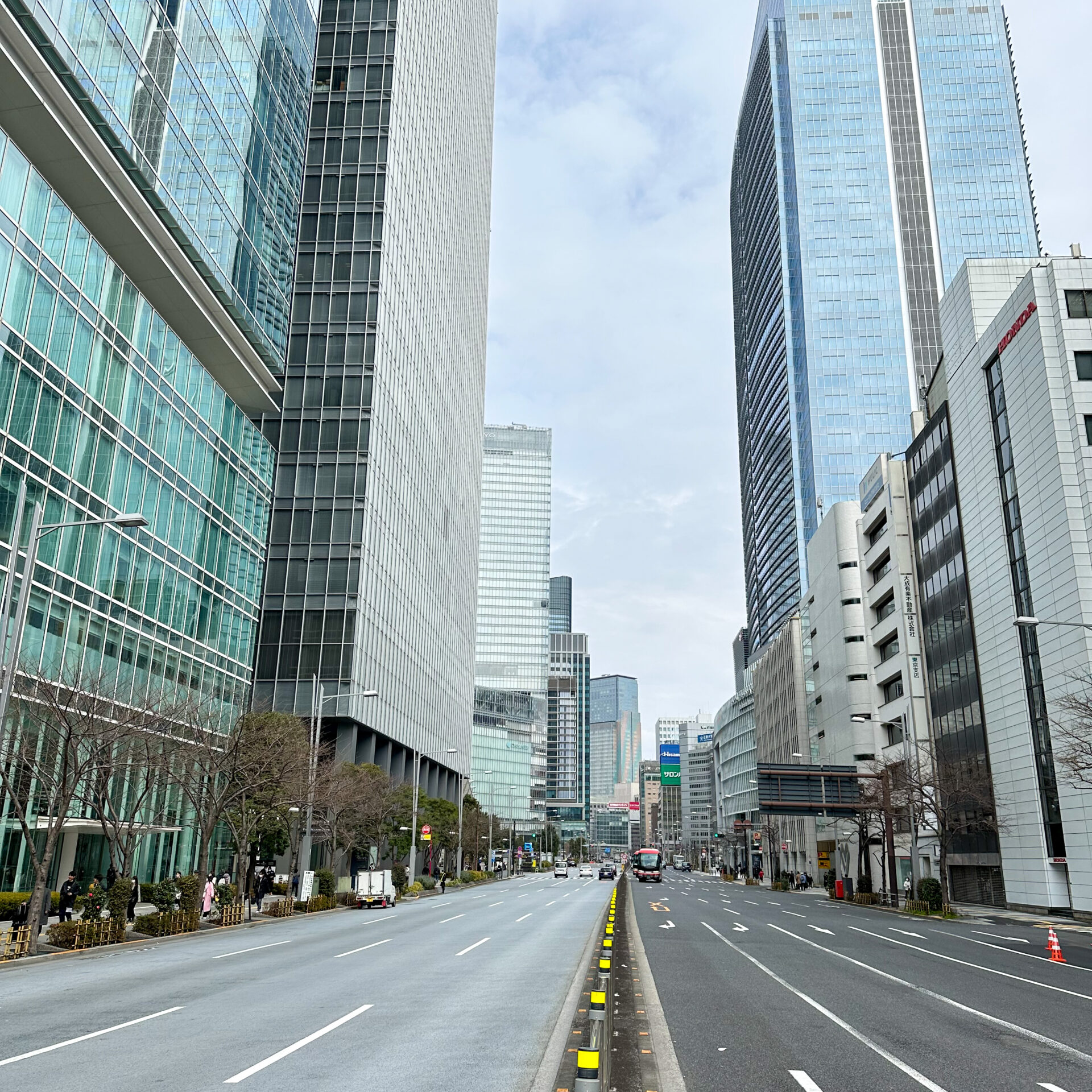 東京都心のオフィス街